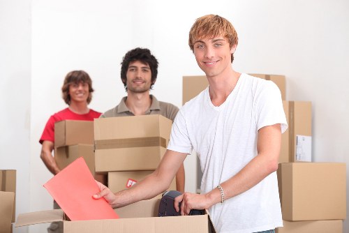 Choosing the right moving truck in Bow for safe relocation